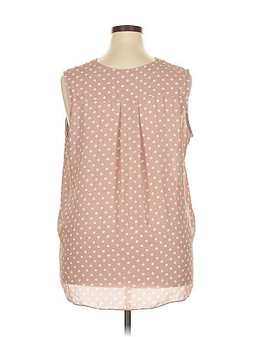Violet & Claire Sleeveless Blouse (view 2)