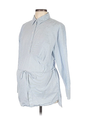Gap - Maternity Long Sleeve Button-Down Shirt (view 1)