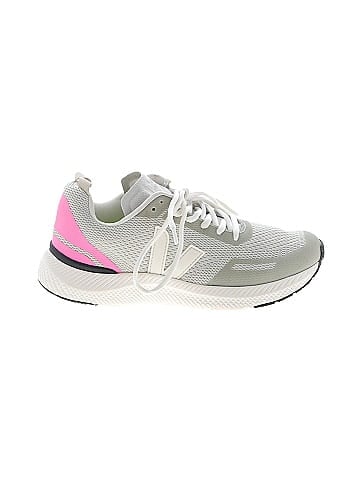 VEJA Sneakers (view 1)