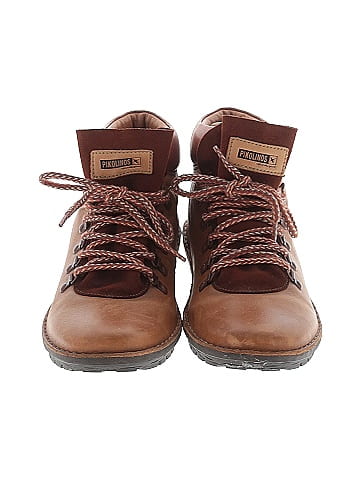 Pikolinos Ankle Boots (view 2)