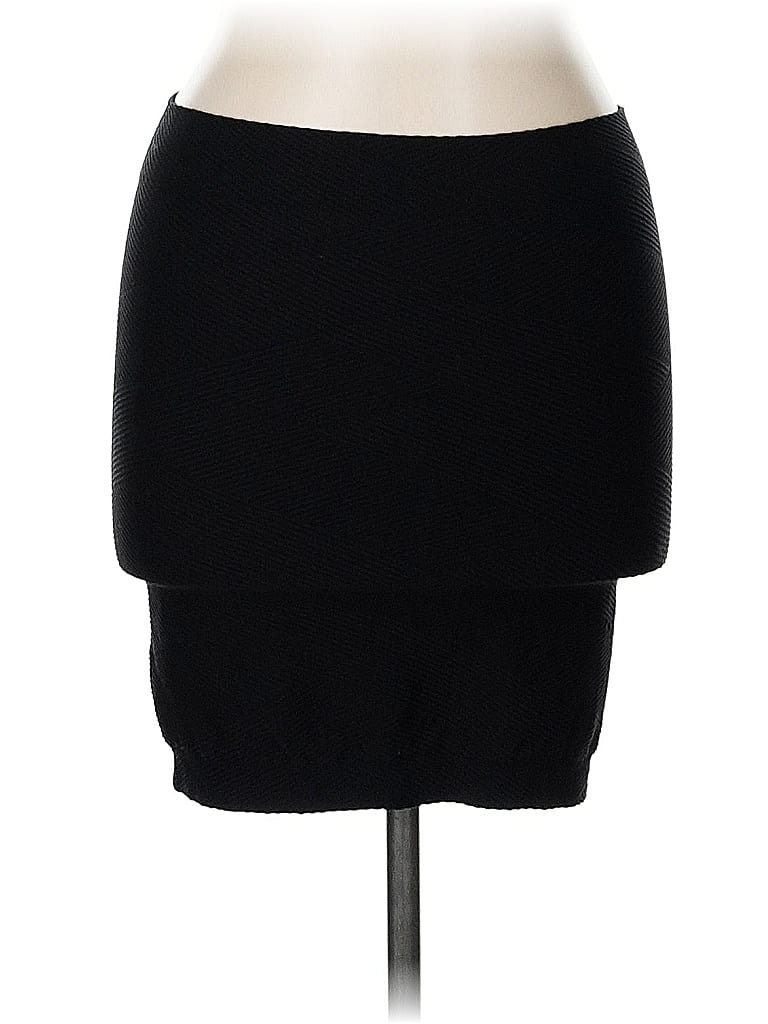 Pre-owned Bcbgeneration Casual Skirt In Black