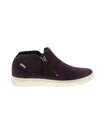 Ecco Flats (view 1)