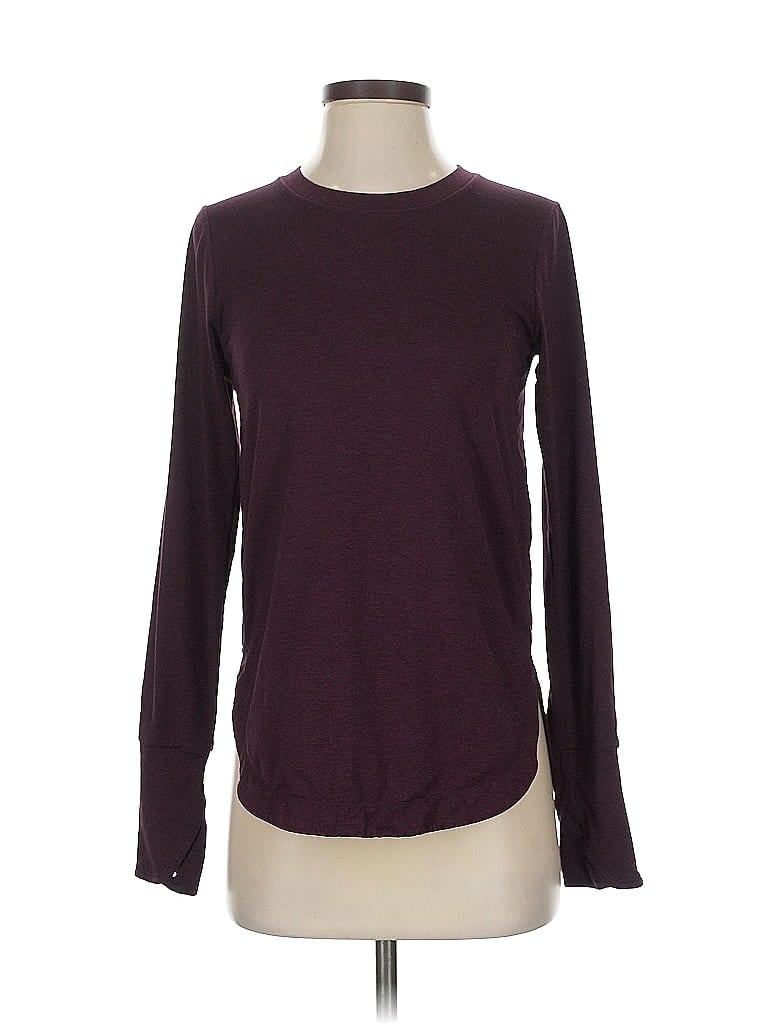 Pre-owned Athleta Long Sleeve T-shirt In Burgundy