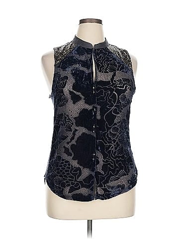 Tiny Sleeveless Blouse (view 1)
