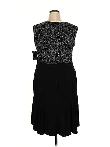 Everleigh Sleeveless T-Shirt (view 2)