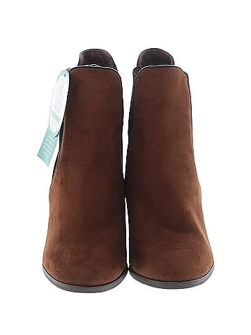 Andrew Geller Ankle Boots (view 2)