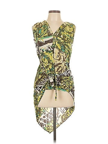 Cache Sleeveless Blouse (view 1)