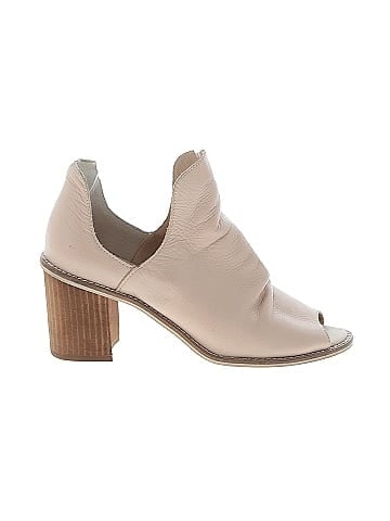 Chinese Laundry Ankle Boots (view 1)