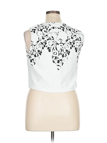 Cache Sleeveless Blouse (view 2)