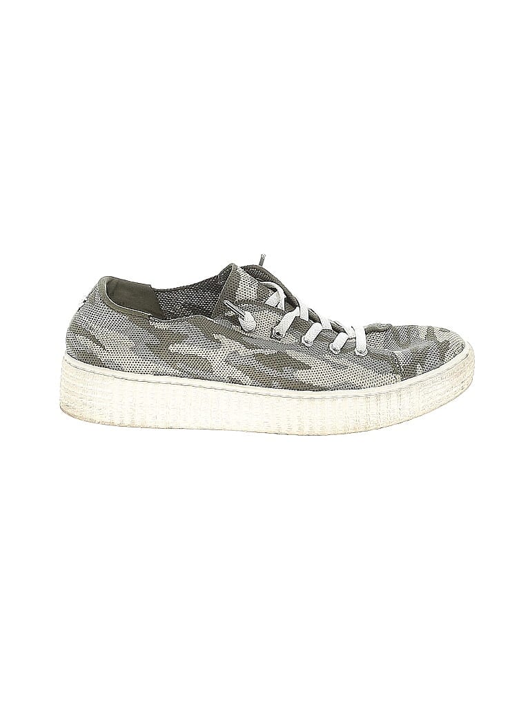 MADDEN NYC Pre-owned Sneakers In Green