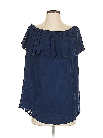 Dee Elle Short Sleeve Blouse (view 1)