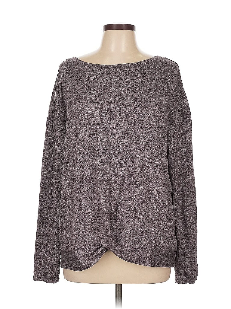 Click to view more detailed imagery on our partner's website Pre-owned Zella Long Sleeve T-shirt In Gray