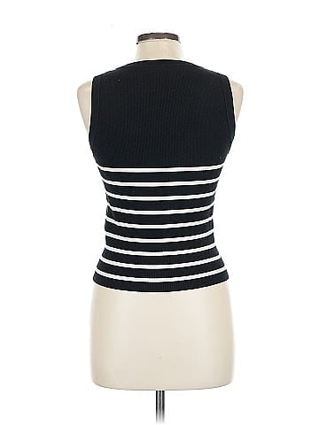 GOELIA Sleeveless T-Shirt (view 2)