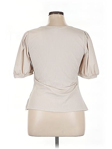 Rachel Parcell Short Sleeve T-Shirt (view 2)