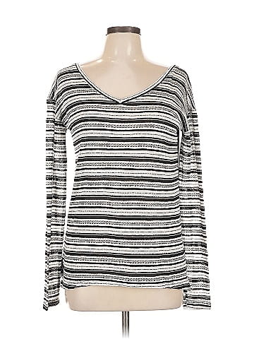 Made for me to look amazing Pullover Sweater (view 1)