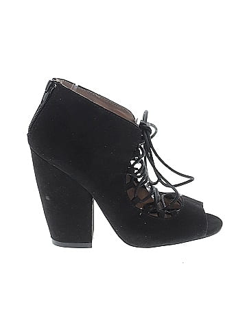 Qupid Heels (view 1)