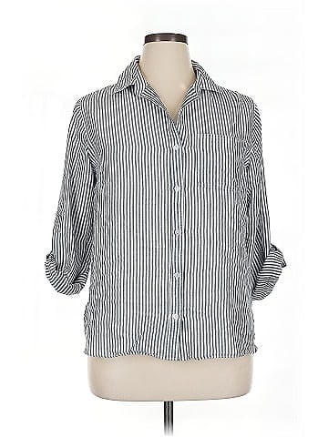 Velvet Heart 3/4 Sleeve Button-Down Shirt (view 1)