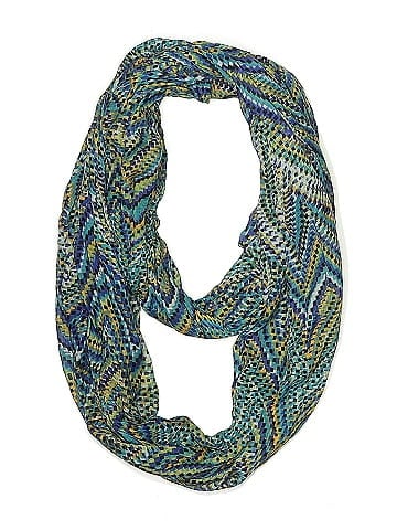 2 Chic Scarf (view 1)