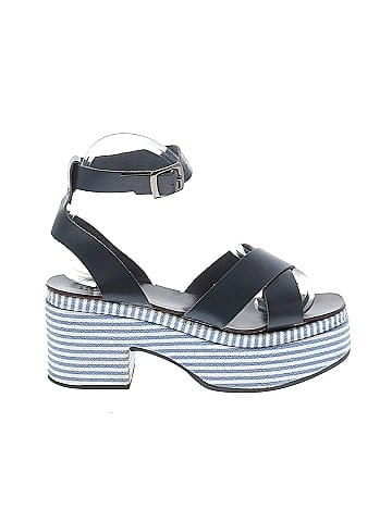 Barneys New York Heels (view 1)