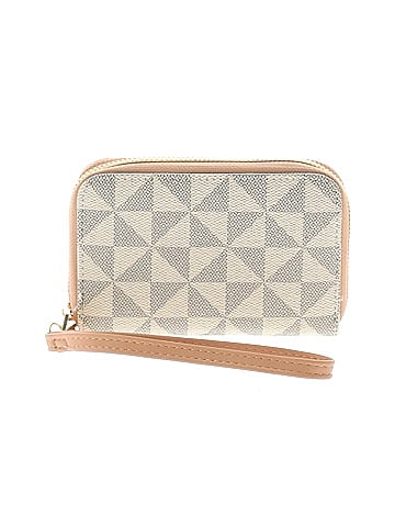 Unbranded Wristlet (view 1)