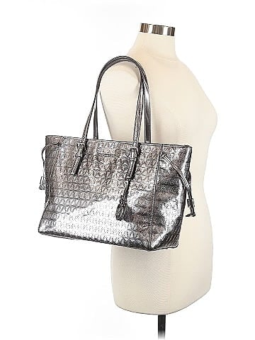 Michael Kors Shoulder Bag (view 2)