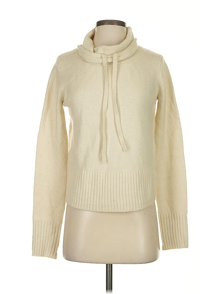 Pre-owned Cabi Pullover Sweater In White