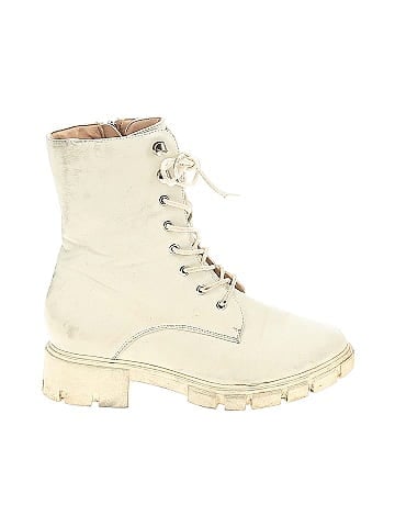 Journee Collection Boots (view 1)