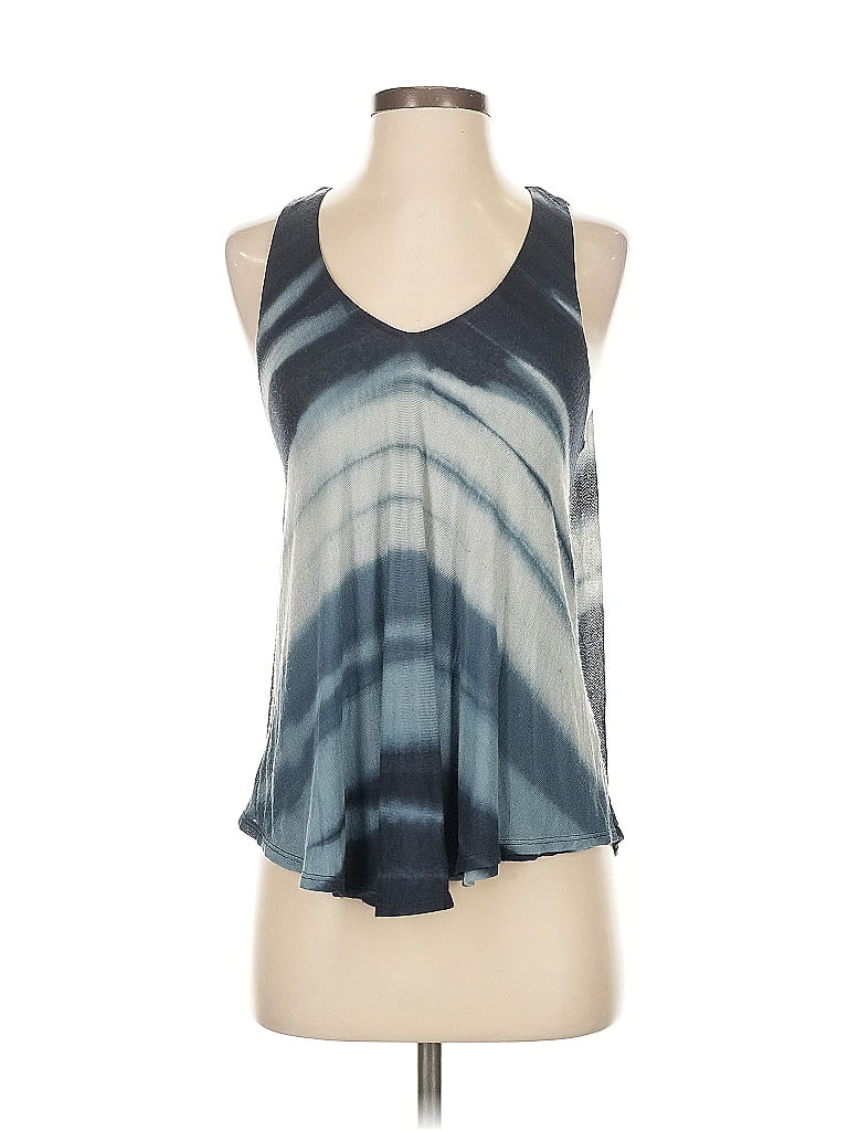 Click to view more detailed imagery on our partner's website Pre-owned Drew Sleeveless Top Blue Halter Neckline Tops