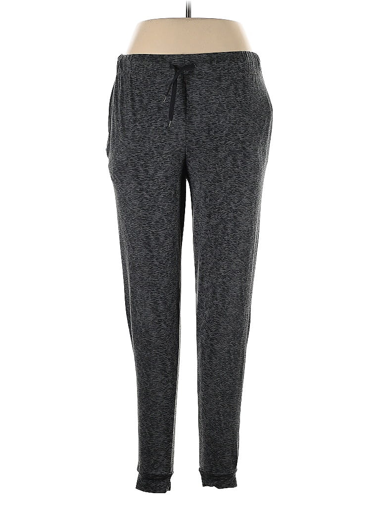 Pre-owned Real Essentials Casual Pants In Gray