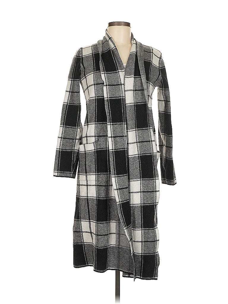 Click to view more detailed imagery on our partner's website Pre-owned Tahari Cardigan Sweater In Gray