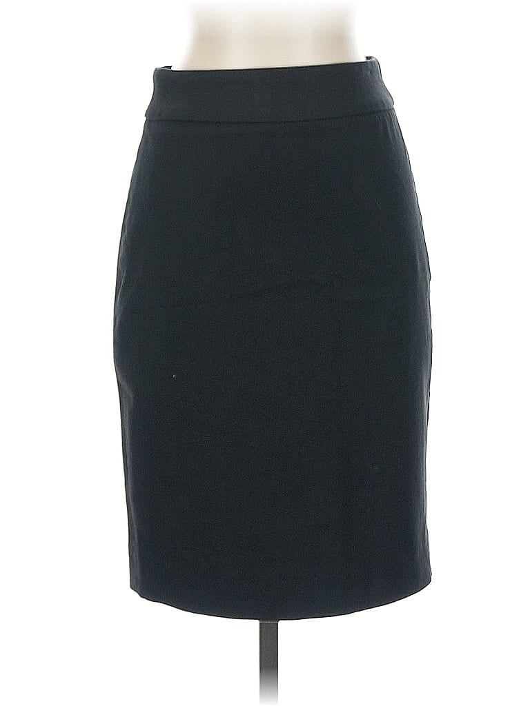 Click to view more detailed imagery on our partner's website Pre-owned Banana Republic Formal Skirt In Black