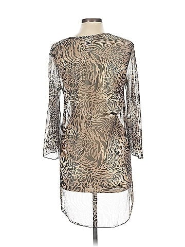 Jordan Taylor 3/4 Sleeve Blouse (view 2)