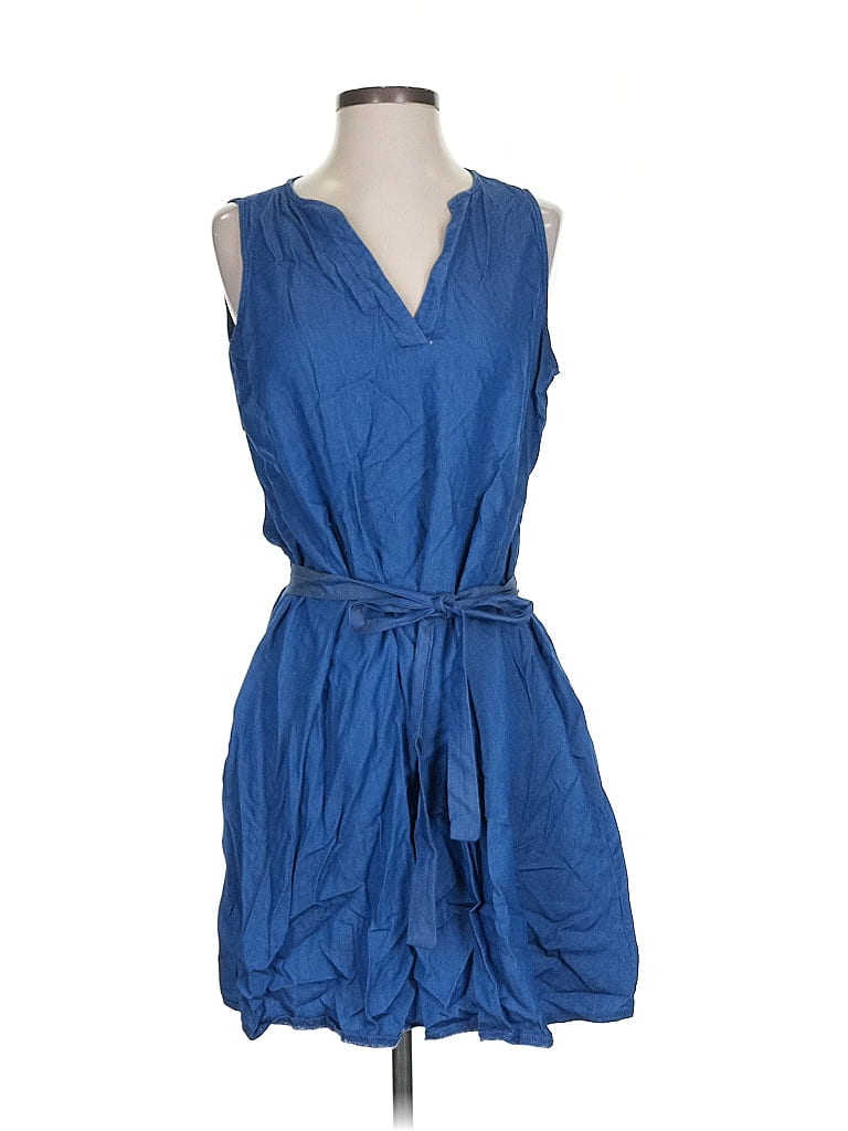 Click to view more detailed imagery on our partner's website Pre-owned Moma Casual Dress In Blue