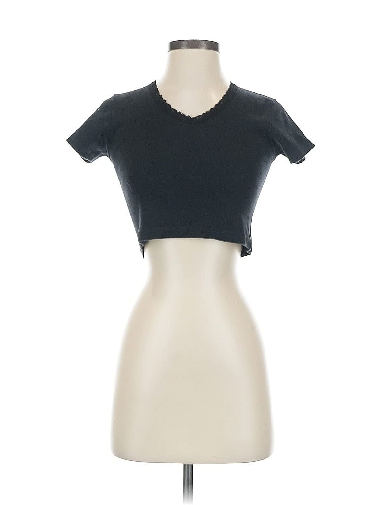 Click to view more detailed imagery on our partner's website Pre-owned Boden Short Sleeve T-shirt In Black