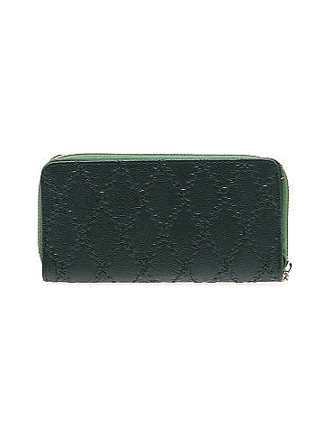 Unbranded Wallet (view 2)