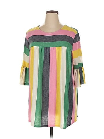 Betsey's Boutique Shop 3/4 Sleeve Blouse (view 1)
