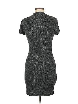 Popular Basics Women's Clothing On Sale Up To 90% Off Retail | ThredUp