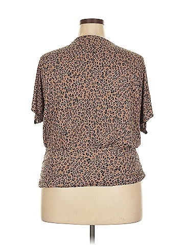Bar III Short Sleeve T-Shirt (view 2)