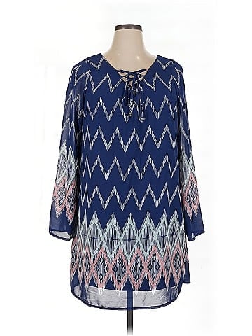 Xhilaration Casual Dress (view 1)