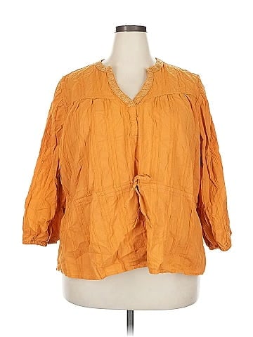 Falls Creek 3/4 Sleeve Blouse (view 1)