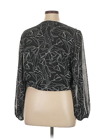 ASTR The Label 3/4 Sleeve Blouse (view 2)