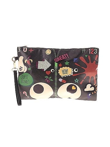 Unbranded Wristlet (view 1)