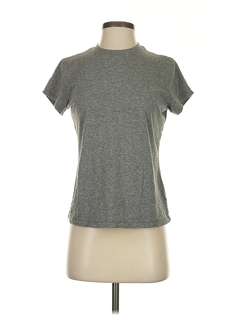 Pre-owned Universal Thread Active T-shirt In Gray