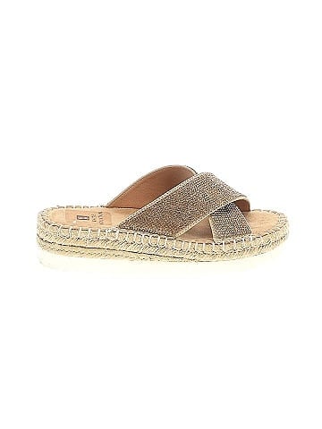 White Mountain Wedges (view 1)