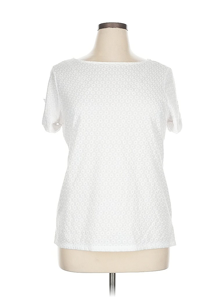 Click to view more detailed imagery on our partner's website Pre-owned Charter Club Short Sleeve Top White Boatneck Tops