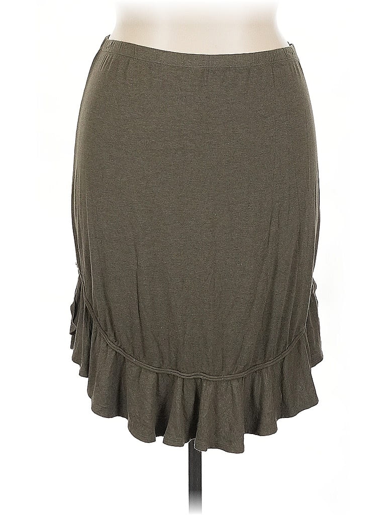 Pre-owned Max Studio Casual Skirt In Gray
