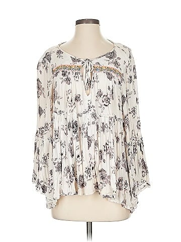 Ivy Jane 3/4 Sleeve Blouse (view 1)