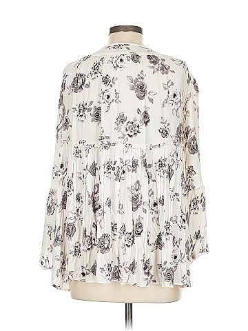 Ivy Jane 3/4 Sleeve Blouse (view 2)