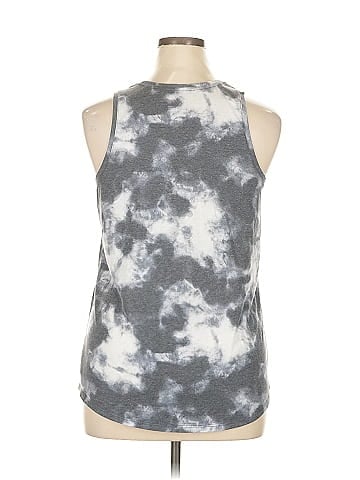 Active by Old Navy Tank Top (view 2)