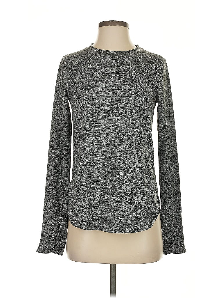 Pre-owned Athleta Long Sleeve T-shirt In Gray